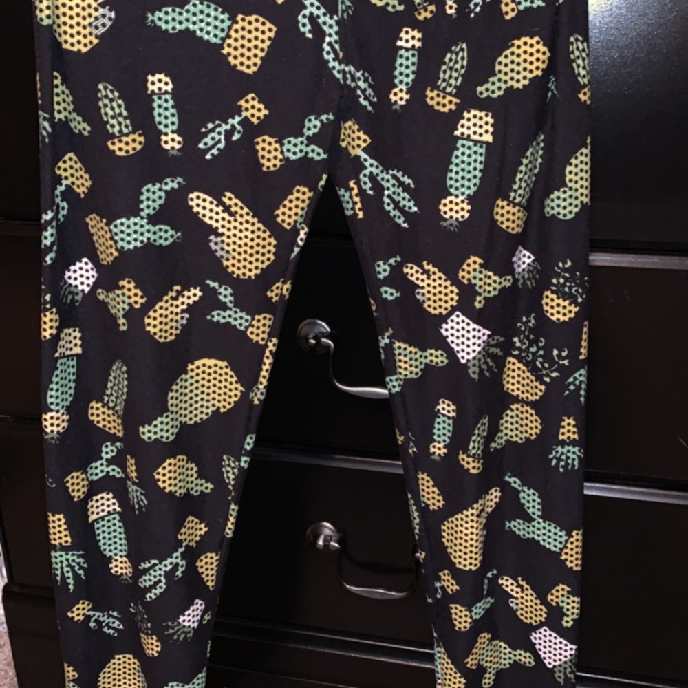 LulaRoe Leggings